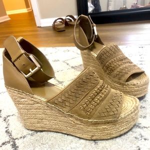 Marc fisher platforms